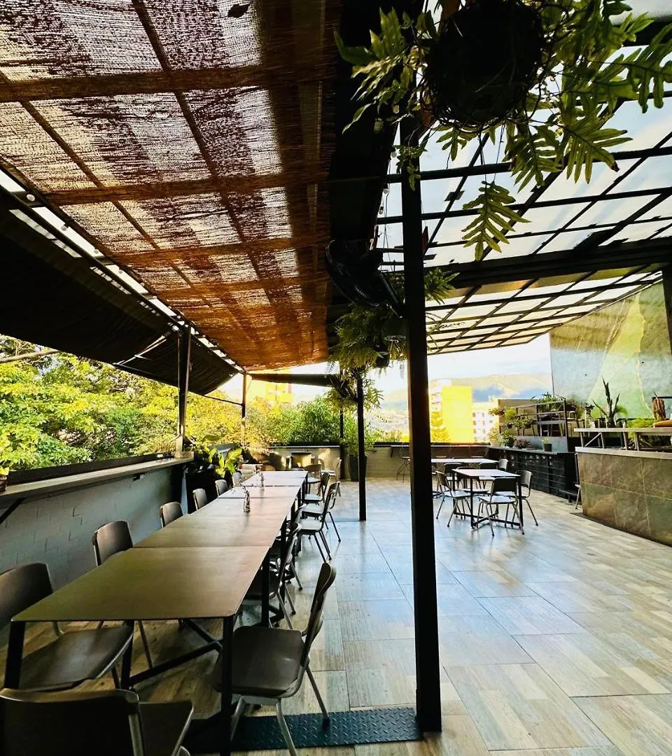 Hotel Zona Verde Μεντεγίν