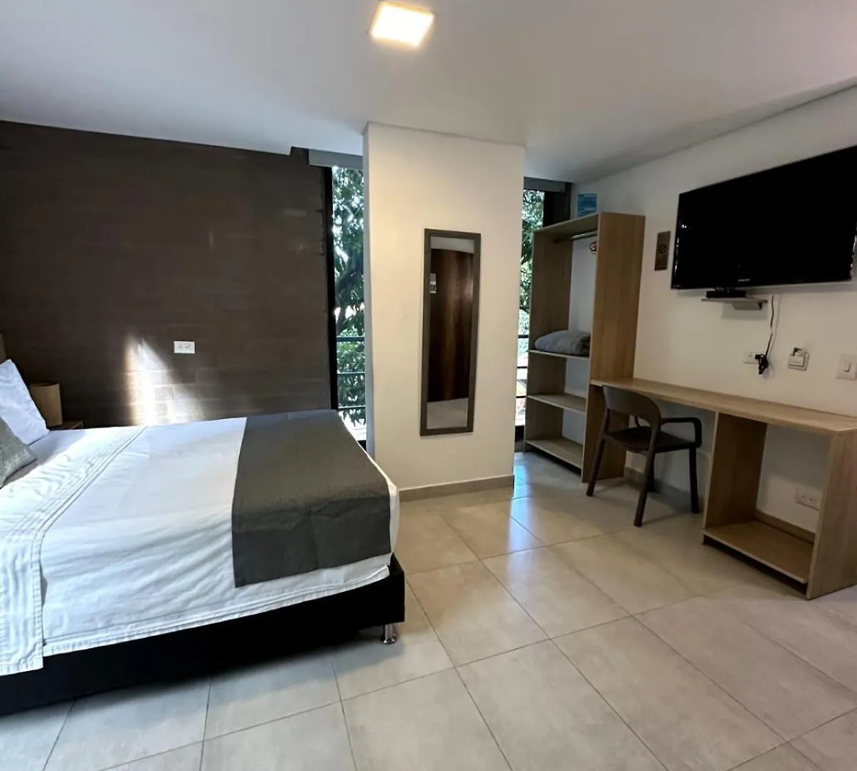 Hotel Zona Verde Μεντεγίν