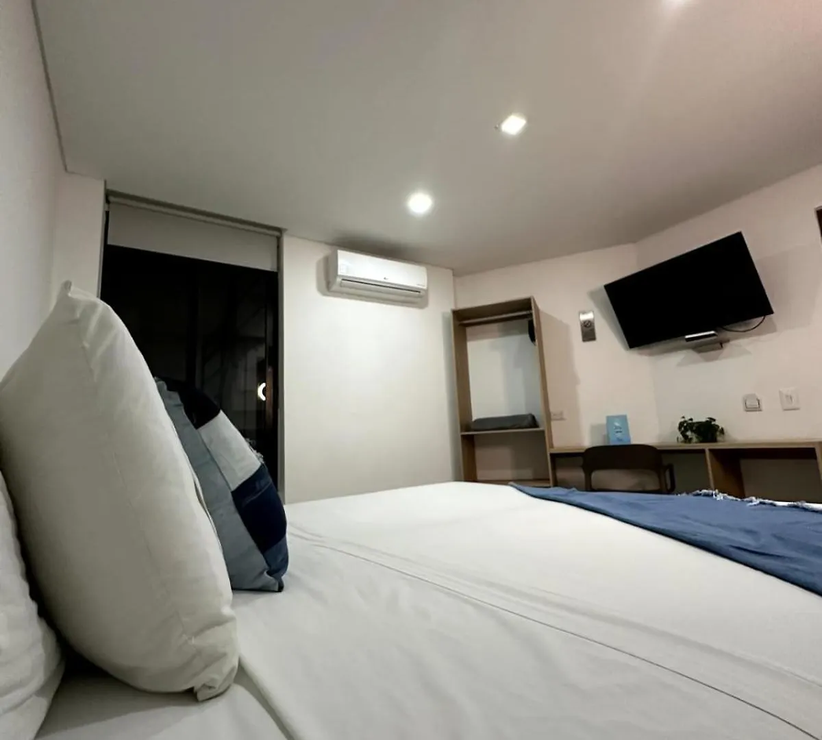 Hotel Zona Verde Μεντεγίν