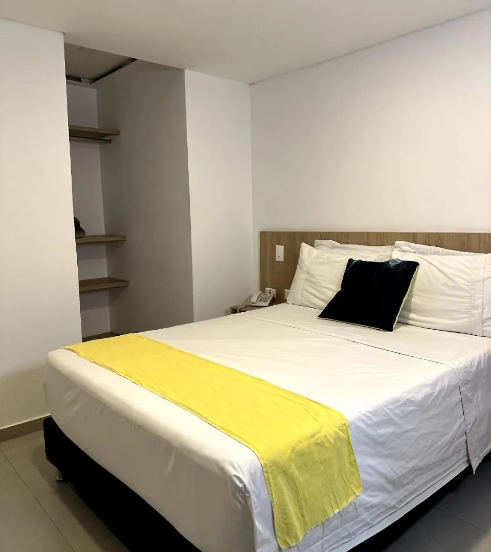 Hotel Zona Verde Μεντεγίν