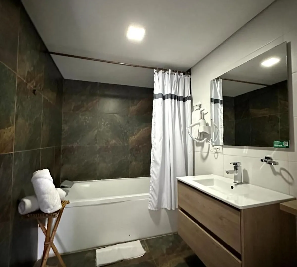 Hotel Zona Verde Μεντεγίν