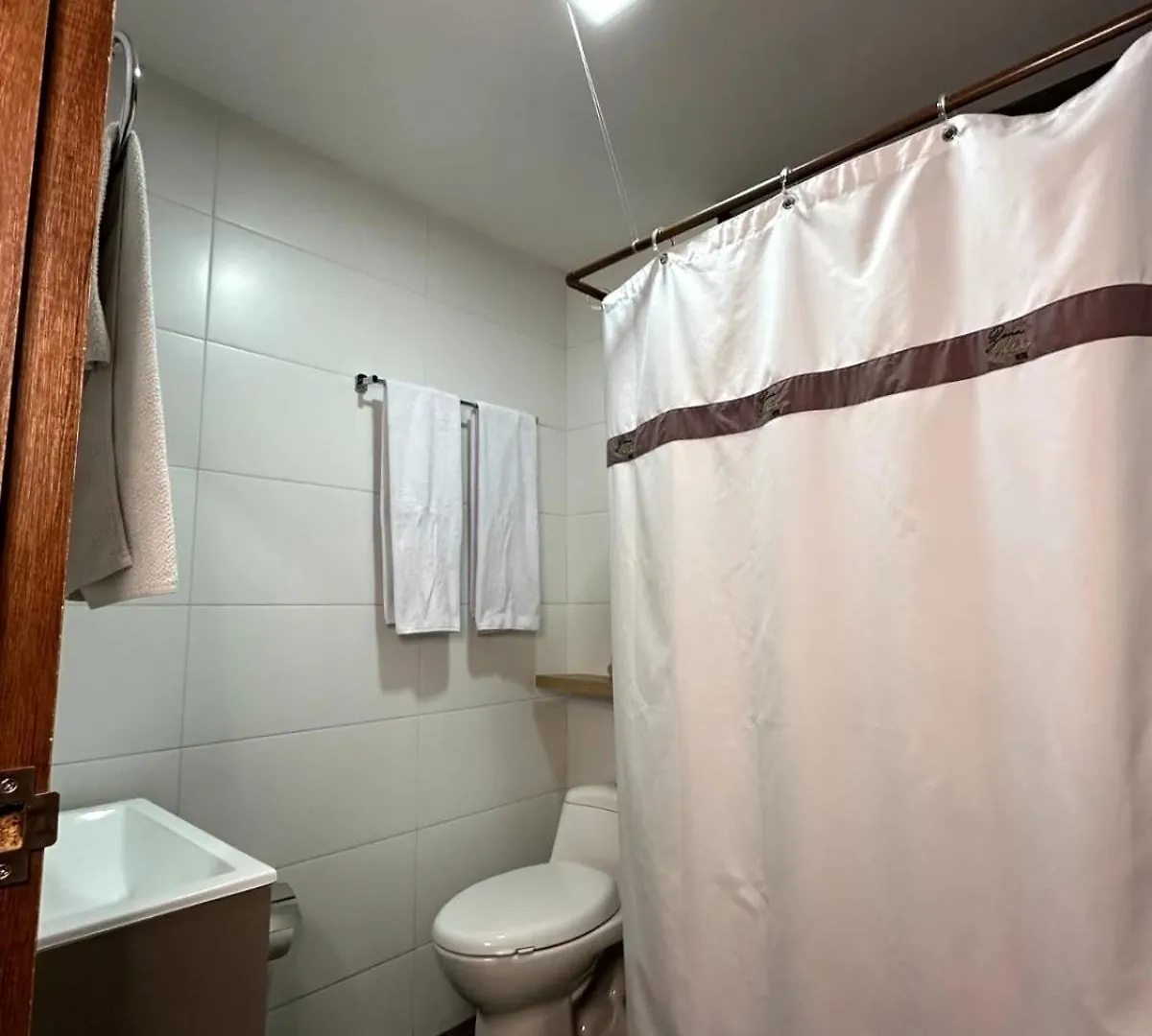 Hotel Zona Verde Μεντεγίν